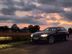Braun Gebraucht 2017 BMW 520 Luxury Line Kombi | 20.070 € (Fairer Preis)
