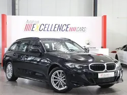 Schwarz Gebraucht 2023 BMW 318 Shadowline Kombi | 28.777 € (Guter Preis)