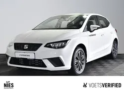 Weiß Gebraucht 2024 Seat Ibiza CONNECT Limousine | 17.850 € (Fairer Preis)