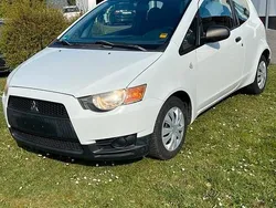 Weiß Gebraucht 2009 Mitsubishi Colt Kleinwagen | 1.690 € (Teuer)