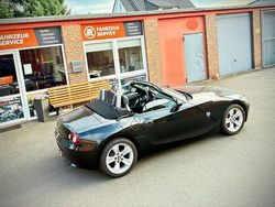 Schwarz Gebraucht 2004 BMW Z4 Performance Cabrio | 6.900 € (Guter Preis)