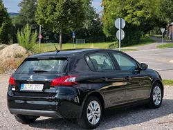 Schwarz Gebraucht 2015 Peugeot 308 Kleinwagen | 3.999 € (Fairer Preis)