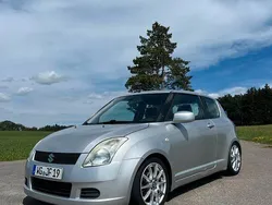 Silber Gebraucht 2005 Suzuki Swift Limousine | 2.599 € (Fairer Preis)