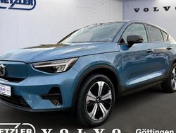 Blau Gebraucht 2022 Volvo EC40 Core SUV | 29.950 € (Fairer Preis)