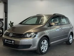 Braun Gebraucht 2010 VW Golf Plus Cross Team Van / Kleinbus | 6.499 € (Fairer Preis)
