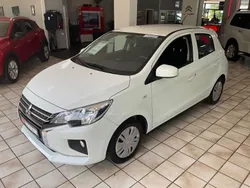 Weiß Gebraucht 2021 Mitsubishi Space Star Basis Limousine | 9.490 € (Fairer Preis)