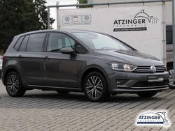Indiumgrau Gebraucht 2017 VW Golf Sportsvan Allstar Van / Kleinbus | 15.990 € (Fairer Preis)