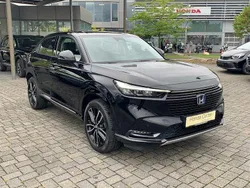 Crystal black (schwarz) Gebraucht 2023 Honda HR-V Advance SUV | 24.980 € (Guter Preis)