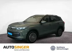Grün Gebraucht 2024 VW Tiguan R SUV | 33.180 € (Superpreis)