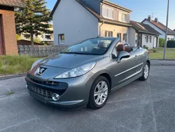 Grau Gebraucht 2008 Peugeot 207 CC Cabrio | 1.800 € (Guter Preis)