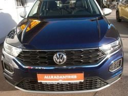 Blau Gebraucht 2020 VW T-Roc SUV | 20.000 € (Fairer Preis)