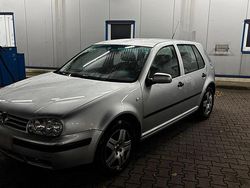 Silber Gebraucht 2002 VW Golf IV Limousine | 1.500 € (Guter Preis)