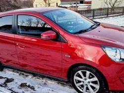 Rot Gebraucht 2014 Mitsubishi Space Star Kleinwagen | 8.200 € (Fairer Preis)