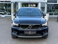 Onyx black Gebraucht 2019 Volvo XC40 Momentum SUV | 31.999 € (Fairer Preis)