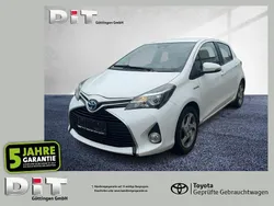 Schneeweiß Gebraucht 2017 Toyota Yaris Edition-S Kleinwagen | 10.990 € (Guter Preis)