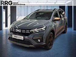 Grau Gebraucht 2025 Dacia Jogger Extreme Van / Kleinbus | 21.912 € (Fairer Preis)
