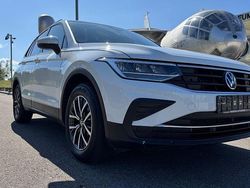 Pure white Gebraucht 2022 VW Tiguan Life SUV | 22.900 € (Guter Preis)