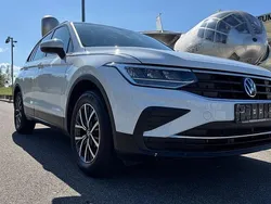 Pure white Gebraucht 2022 VW Tiguan Life SUV | 23.900 € (Guter Preis)