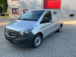Silber Gebraucht 2019 Mercedes Vito Van / Kleinbus | 15.500 € (Guter Preis)
