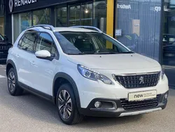 Weiß Gebraucht 2018 Peugeot 2008 Allure SUV | 14.800 € (Fairer Preis)