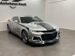 Silber Gebraucht 2016 Chevrolet Camaro ZL1 Coupé | 28.999 € (Etwas zu teuer)