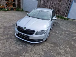 Silber Gebraucht 2016 Skoda Octavia Kombi | 11.800 € (Teuer)