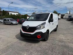 Weiß Gebraucht 2019 Renault Trafic Komfort Van | 6.399 € (Fairer Preis)