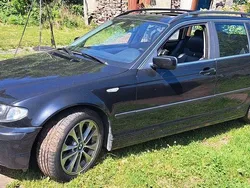 Schwarz Gebraucht 2004 BMW 325 Kombi | 2.250 € (Superpreis)