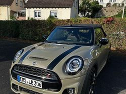 Grün Gebraucht 2019 Mini Cooper S Kleinwagen | 20.200 € (Fairer Preis)