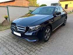 Blau Gebraucht 2018 Mercedes E220 Avantgarde Limousine | 29.999 € (Fairer Preis)