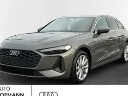 Chronosgrau metallic Gebraucht 2025 Audi A5 Sport Coupé | 49.830 € (Guter Preis)