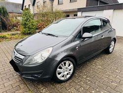 Grau Gebraucht 2010 Opel Corsa Kleinwagen | 2.499 € (Fairer Preis)