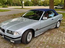 Silber Gebraucht 1995 BMW 328 Cabriolet Performance Cabrio | 20.999 €