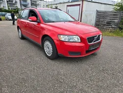 Rot Gebraucht 2009 Volvo V50 Kombi | 1.200 € (Superpreis)