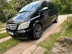 Schwarz Gebraucht 2012 Mercedes Viano Van / Kleinbus | 16.900 € (Fairer Preis)