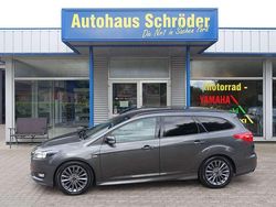 Magnetic grau Gebraucht 2018 Ford Focus ST-Line Kombi | 10.990 € (Teuer)