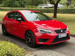 Rot Gebraucht 2014 Cupra Leon Limousine | 16.200 € (Guter Preis)