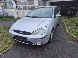Silber Gebraucht 2004 Ford Focus Kombi | 400 € (Guter Preis)