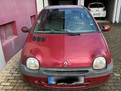 Rot Gebraucht 2005 Renault Twingo Kleinwagen | 1.500 € (Fairer Preis)