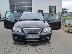 Schwarz Gebraucht 2006 Mercedes C220 Kombi | 4.100 € (Fairer Preis)