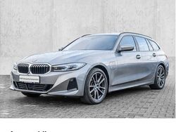 Grau Gebraucht 2022 BMW 330e Shadowline Kombi | 26.940 € (Superpreis)