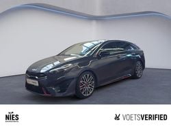 Grau Gebraucht 2023 Kia ProCeed GT Kleinwagen | 26.480 € (Fairer Preis)