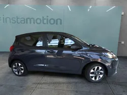 Grau Neu 2024 Hyundai i10 Trend Kleinwagen | 18.399 € (Fairer Preis)