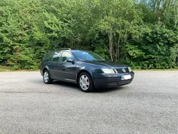 Grau Gebraucht 2003 VW Bora Highline Limousine | 1.600 € (Guter Preis)