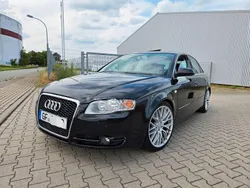 Schwarz Gebraucht 2005 Audi A4 Performance Limousine | 3.550 € (Etwas zu teuer)