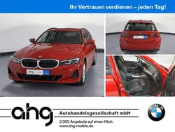 Rot Gebraucht 2022 BMW 320e Sport Line Kombi | 31.860 € (Fairer Preis)