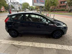 Blau Gebraucht 2010 Ford Fiesta Kleinwagen | 1.700 €
