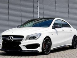 Weiß Gebraucht 2013 Mercedes CLA45 AMG AMG Coupé | 26.799 € (Teuer)