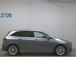 Mercedes B200