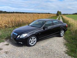 Schwarz Gebraucht 2010 Mercedes E200 Avantgarde Limousine | 15.900 € (Etwas zu teuer)